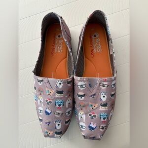 BOBS from Skechers Gray Slip-On Shoes with Fun Print